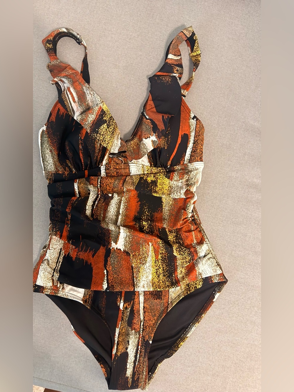 DKNY Abstract Print Ruffle One Piece Swimsuit Women's Size S Designer Swim NWT - Picture 5 of 5